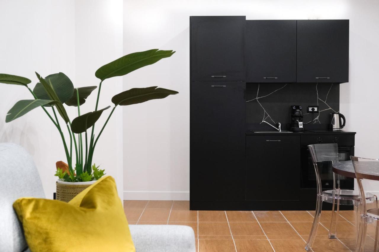 Aroma Apartment, Maschio Angioino-Porto Di Napoli Екстер'єр фото